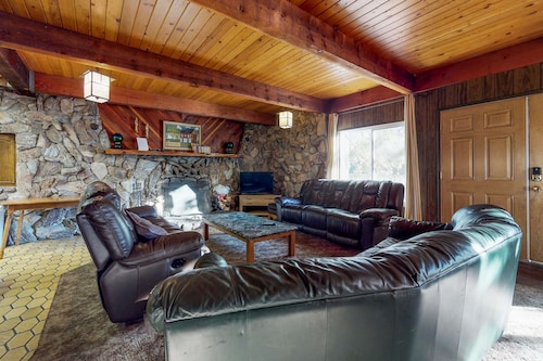Check Expedia for Availability of Dog-friendly, Mountain Cabin w/ a Great View & Location a few Miles From Town!