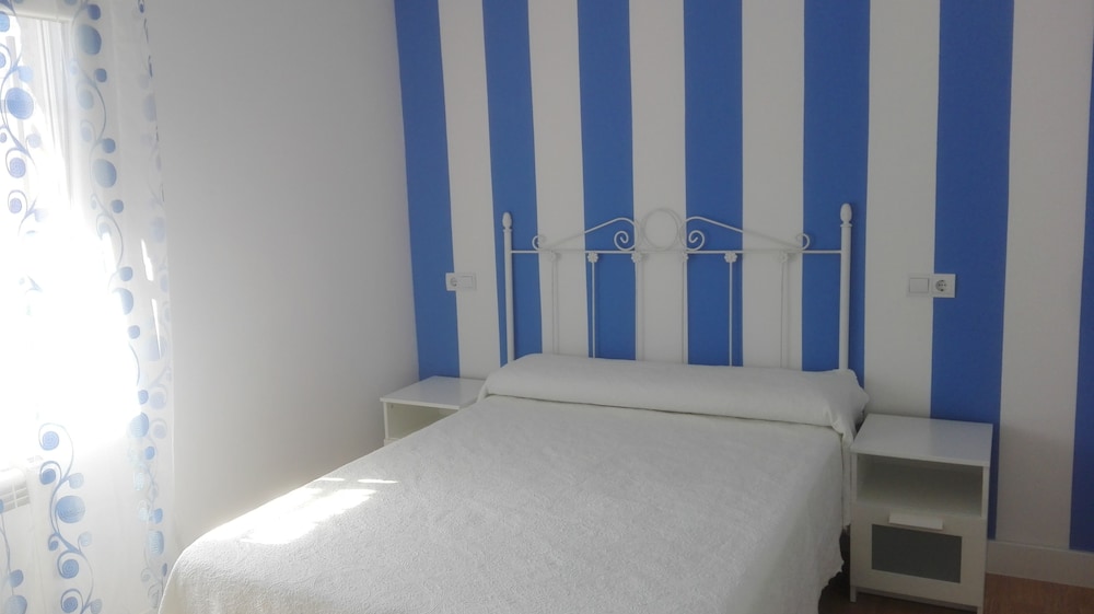 Imagen de Apartamentos Dalía 4 (2 de 6)