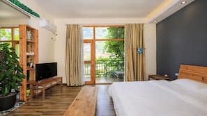 Desk, blackout curtains, iron/ironing board, free WiFi