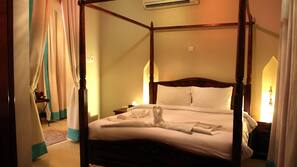 Literie de qualité supérieure, surmatelas, minibar, rideaux occultants