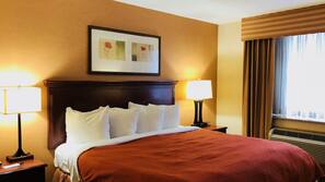 Desk, iron/ironing board, free WiFi, linens