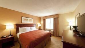 Desk, iron/ironing board, free WiFi, linens
