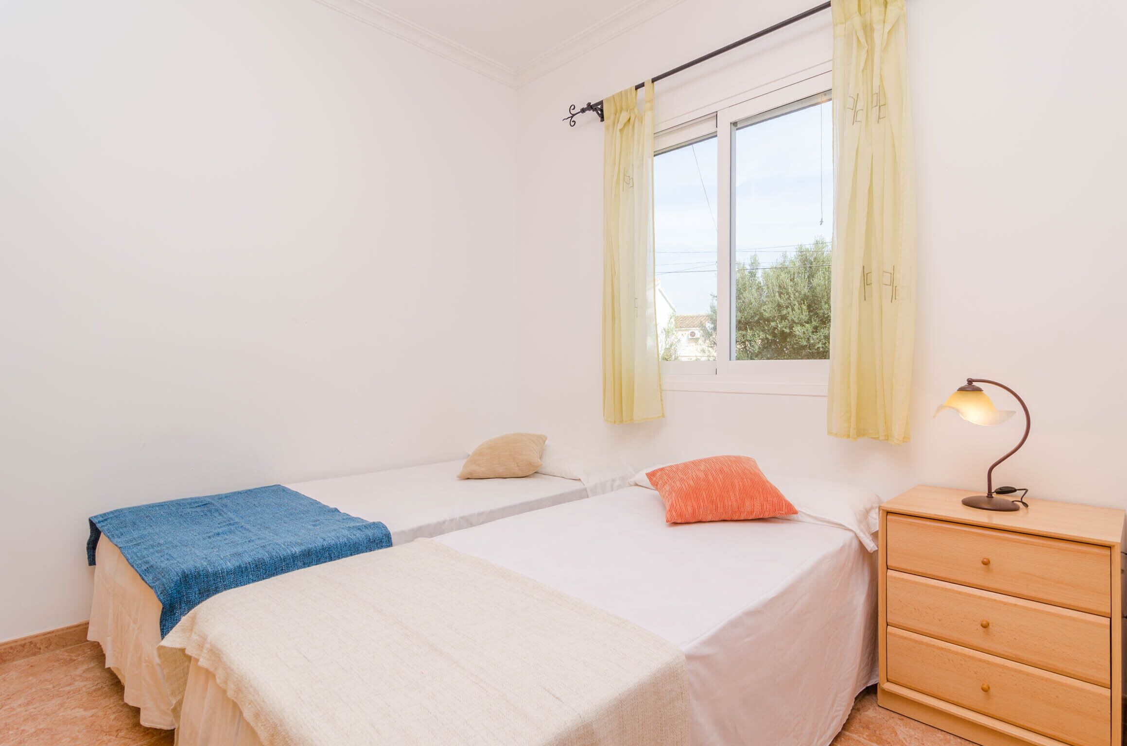 CASA LENA - Beautiful chalet with private pool near the sea. Free WiFi in Felanitx, Spain