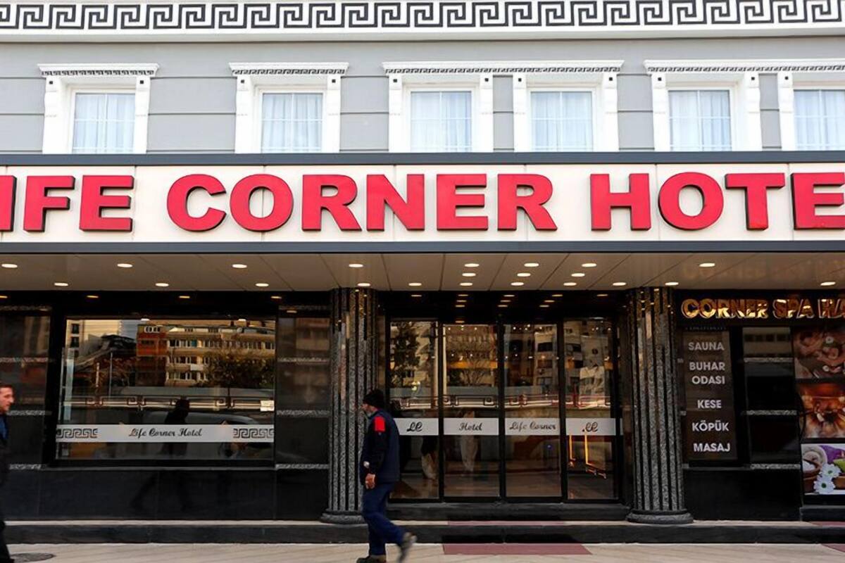 Life Corner Hotel In Izmir Turkey Expedia