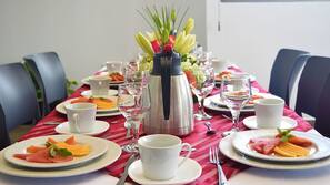Servicio de comidas en la habitación