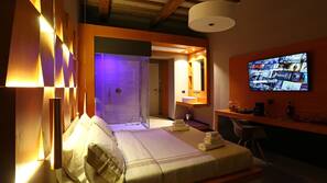 Literie hypoallergénique, minibar, coffre-forts dans les chambres