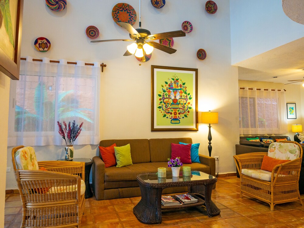Large 3 story home with charming Mexican decor, private pool & garden