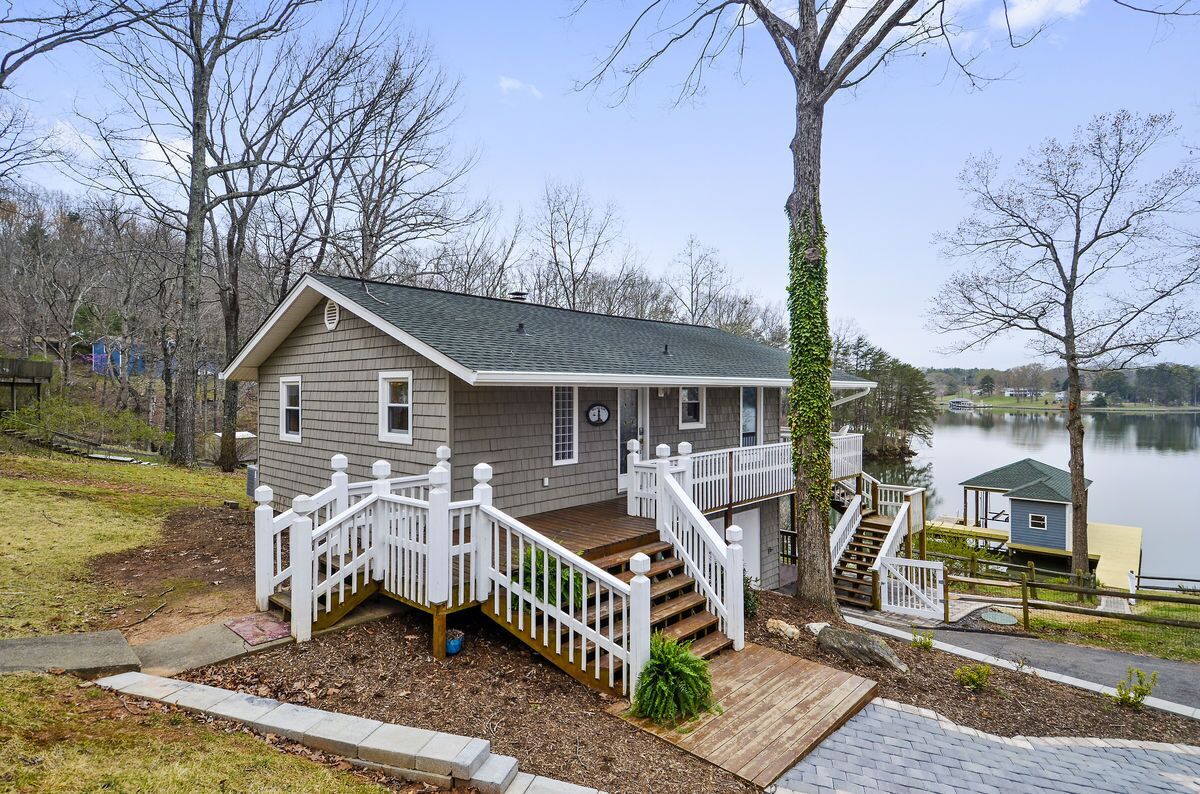 Lakefront Hot Tub Pool Table Fence Dog Friendly Wifi Smith