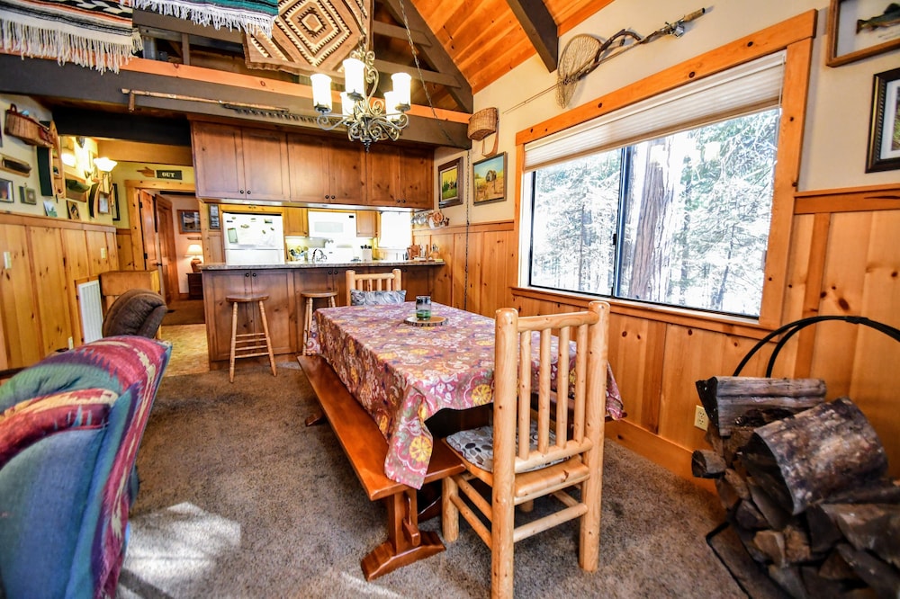 FREE LAKE / RECREATION ACCESS IN PINEBROOK PET FRIENDLY Arnold Vrbo