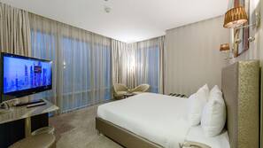 Biancheria da letto di alta qualità, minibar, una cassaforte in camera