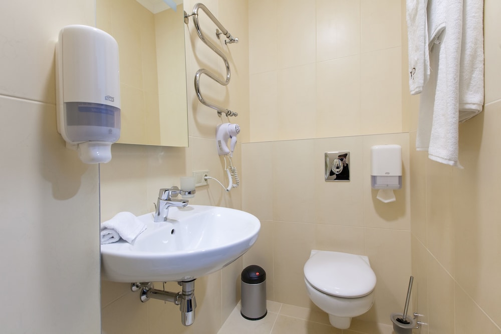 Photo - West Park Hotel