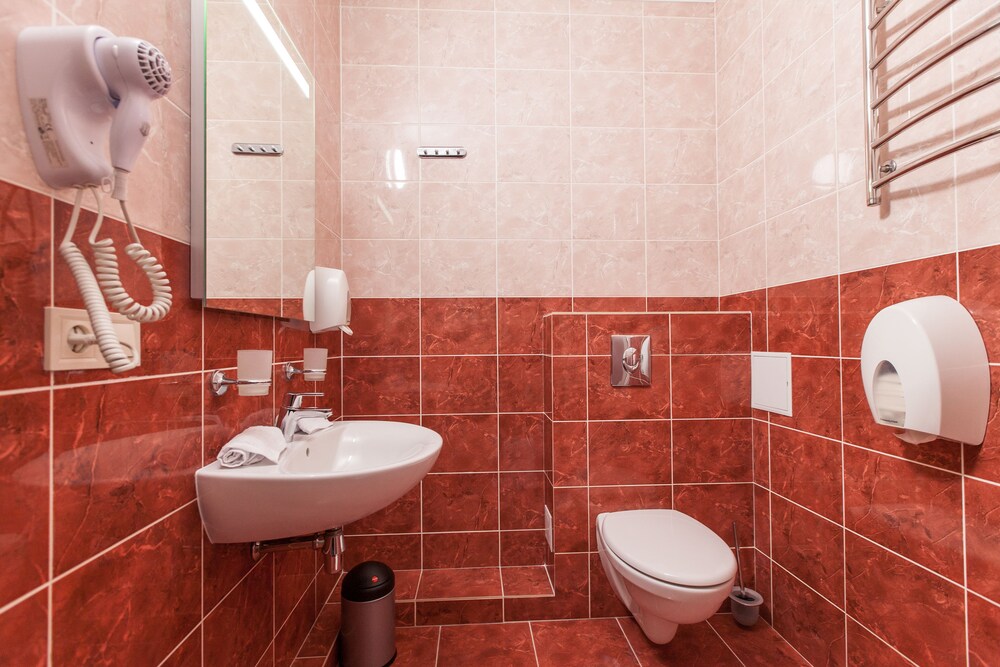 Photo - West Park Hotel