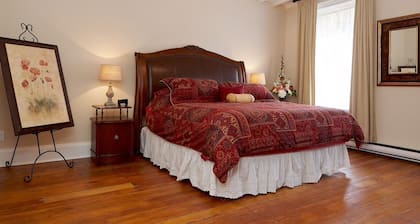 Cheltenham Suites