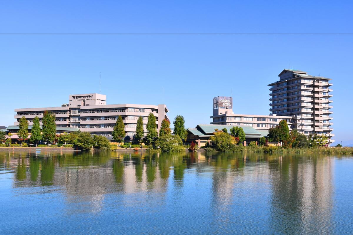 琵琶湖グランドホテル 口コミ 部屋写真 料金 お得情報 エクスペディア