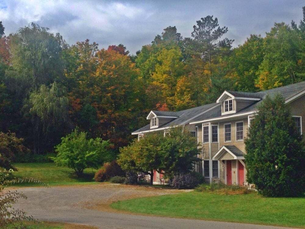 The Inn at Willow Pond in Bennington, United States