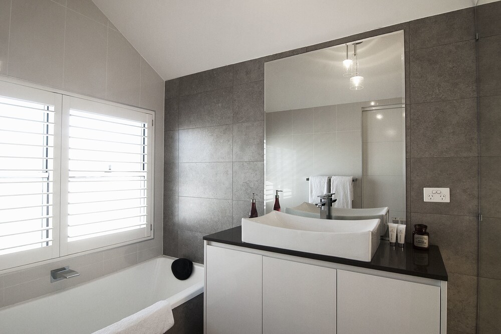Newcastle Executive Homes - Veda House