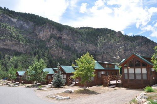 Best Cabins In Glenwood Springs For 2020 Find Cheap 69 Cabins