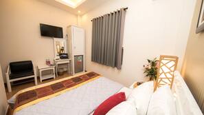 Minibar, in-room safe, desk, soundproofing