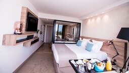 Hôtel De La Plage Art Emotions Montpellier 2019 Hotel