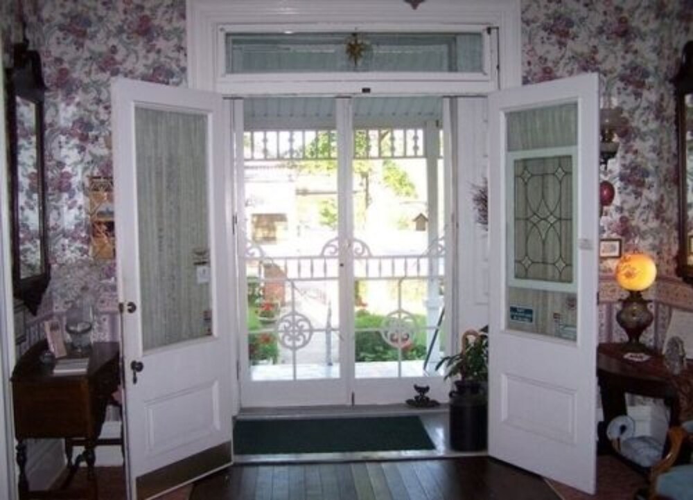 Victorian House Bed & Breakfast Deals & Reviews (Smiths Grove, USA