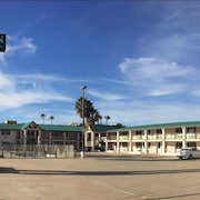 Top 10 Hotels In Safford Az 55 Hotel Deals On Expedia Safford Inn Suites