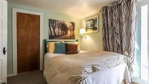 1 bedroom, in-room safe, iron/ironing board, WiFi