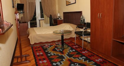Nur-2 Hotel