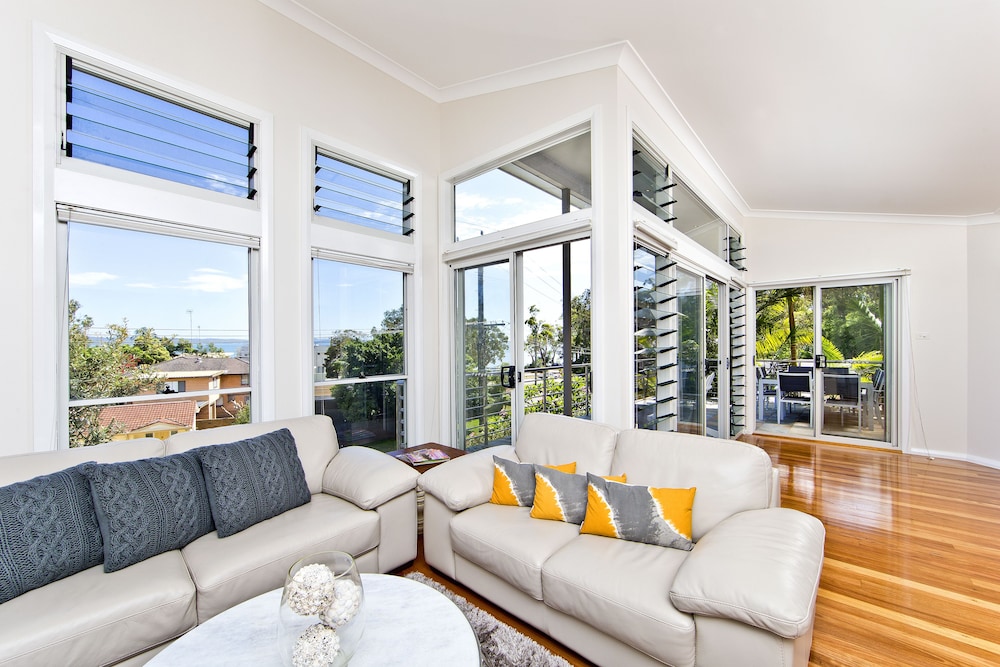 Beachside Haven Your Perfect Oasis Home