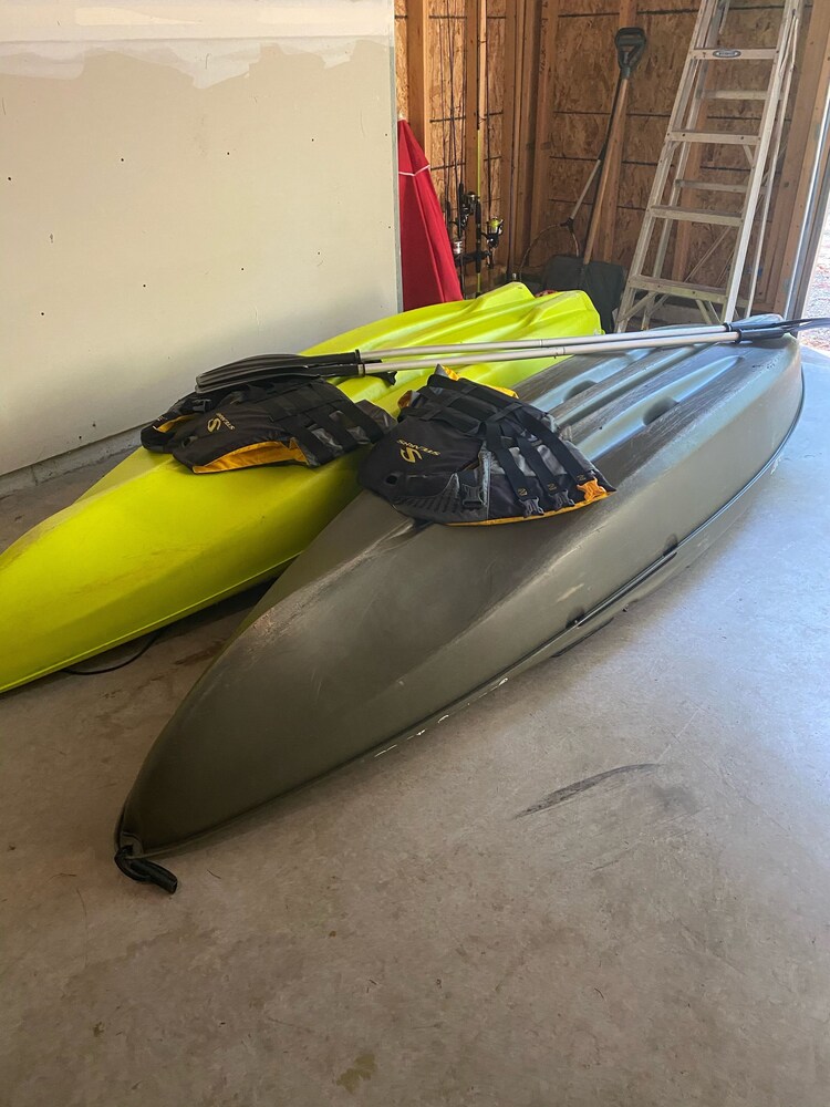 Beautiful Waterfront Home on Lake Petenwell, close to Wisc Dells and