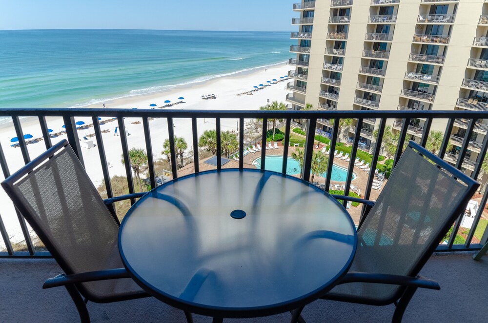 endless summer beach chair