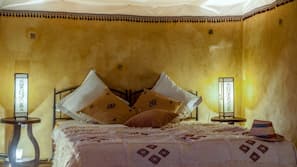 Free cots/infant beds, linens