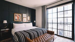Egyptian cotton sheets, premium bedding, pillowtop beds, minibar