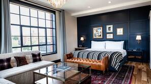 Egyptian cotton sheets, premium bedding, pillowtop beds, minibar