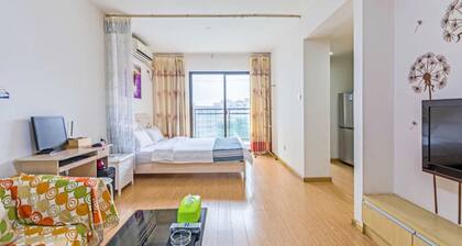 Chong Qing Lan Tu Apartment