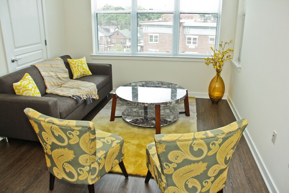 Montclair Apartments by Gracen Properties Deals & Reviews (Newark, USA