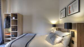 Minibar, in-room safe, desk, soundproofing