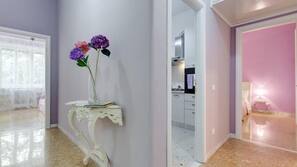 2 camere, biancheria da letto di alta qualità, una cassaforte in camera