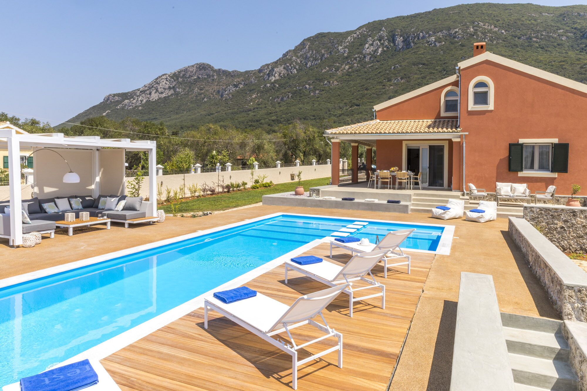 Casa Alta Mare luxury Seaside Villa with Private Heated Pool in Corfu  (Corfu) – 2022 Updated Prices | Expedia.co.uk