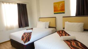 In-room safe, desk, iron/ironing board