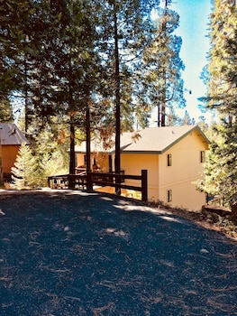 Beautiful Cozy Cabin In Blue Lake Springs Arnold 2019 Room