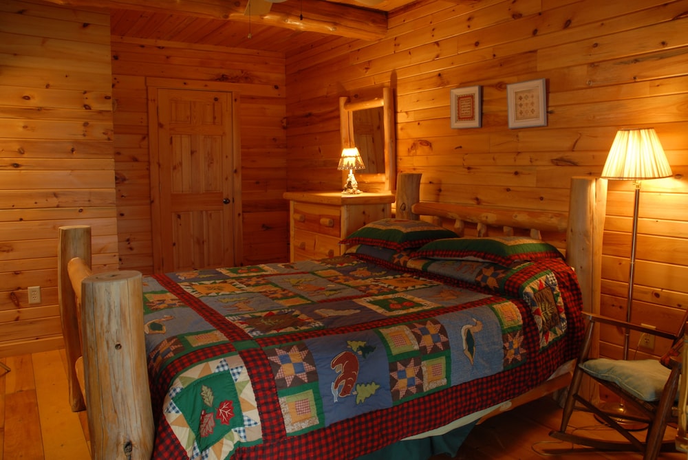 Handcrafted log lodge on Minnesota’s clearest lake. Nestled in the