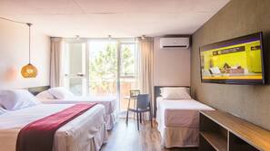 Ropa de cama de alta calidad, minibar, caja fuerte y cortinas opacas