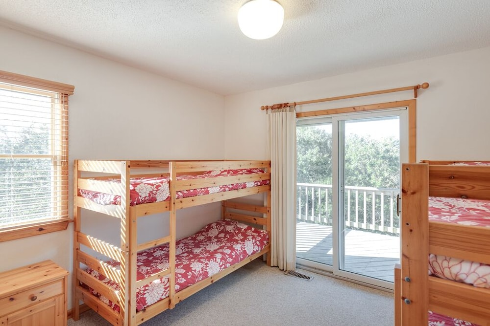 Searenity Spindrift gated community, private pool and hot tub