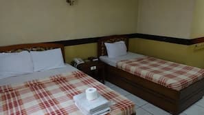 Desk, iron/ironing board, free WiFi, bed sheets