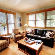 10 Best Hotels Closest To Arapahoe Basin Ski Area In Colorado For Trers Crossing 2 Br Ba Quiet Peaceful But Close To River Run