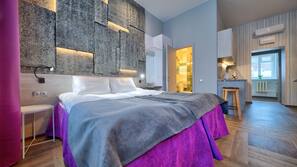 In-room safe, desk, soundproofing, free WiFi