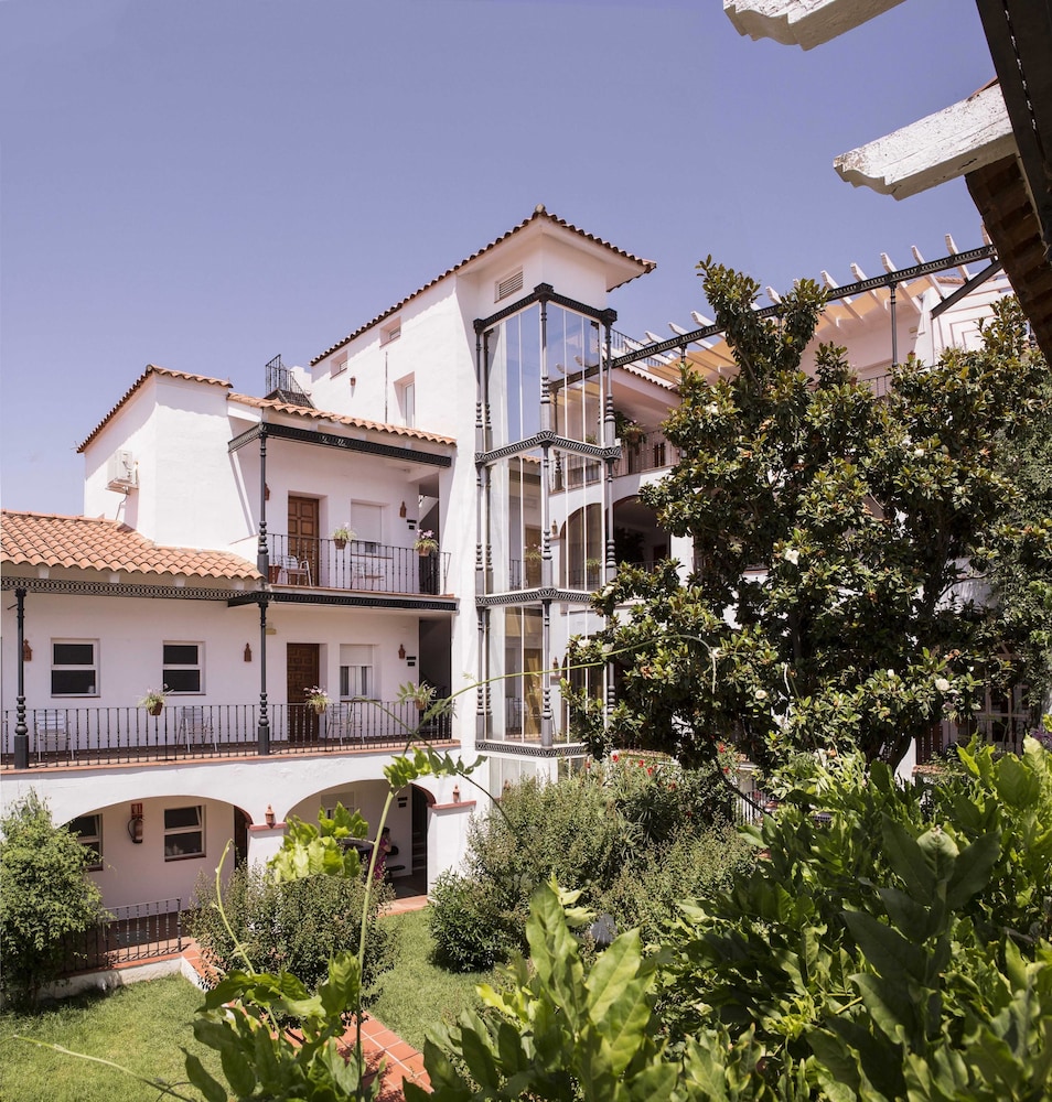 Hotel Varinia Serena in Alange, Spain