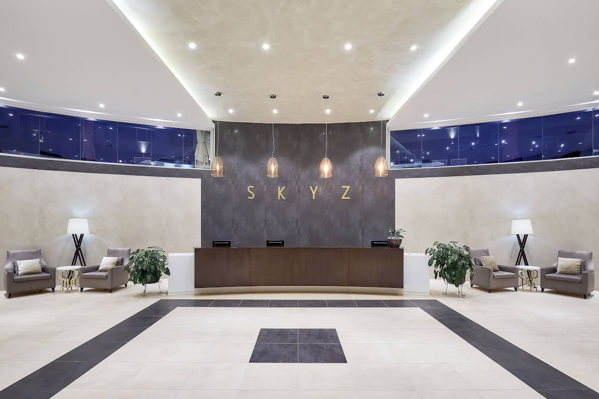 skyz hotel in kampala uganda travelanycountry