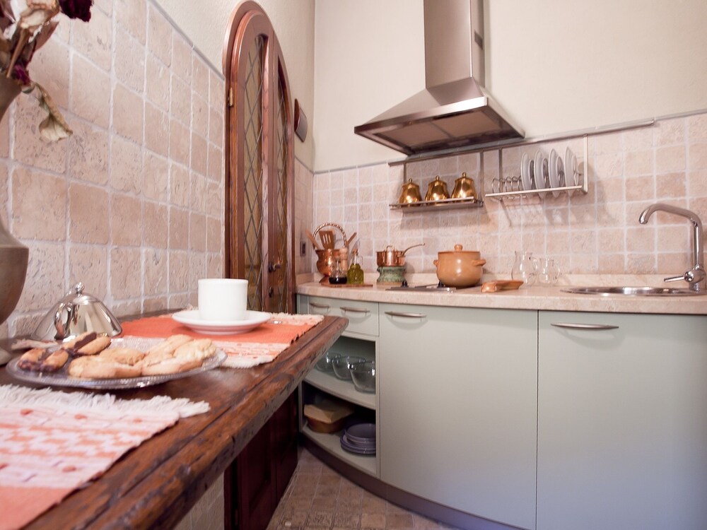 Foto - Loggia dei Maestri Comacini