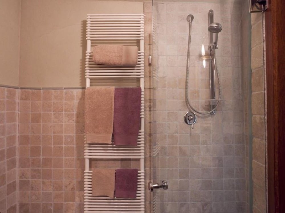 Foto - Loggia dei Maestri Comacini